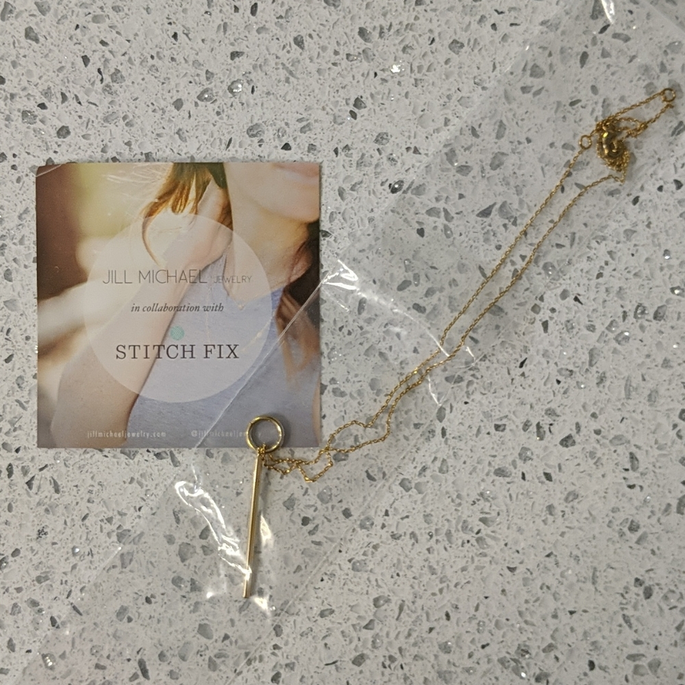 Gold bar necklace